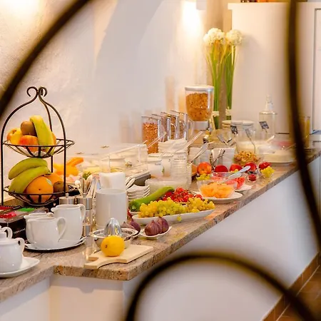 招待所 布劳尔酒店 - 埃本斯德纳家庭 3*