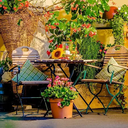 بيت ضيافة Braeuer - Familie Eibensteiner Weißkirchen in Steiermark