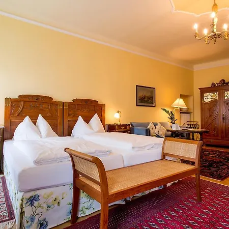 布劳尔酒店 - 埃本斯德纳家庭 Weißkirchen in Steiermark