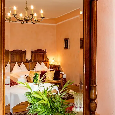 招待所 布劳尔酒店 - 埃本斯德纳家庭 3*