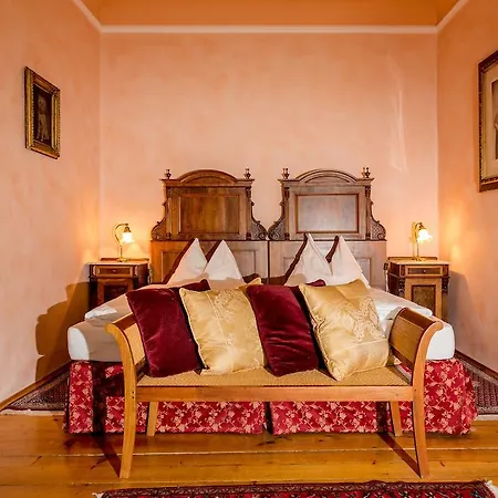 布劳尔酒店 - 埃本斯德纳家庭