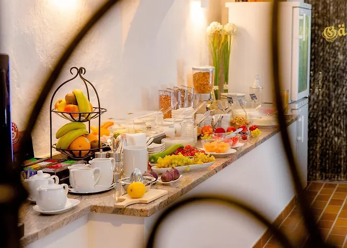 Gasthuis Braeuer - Familie Eibensteiner 3*