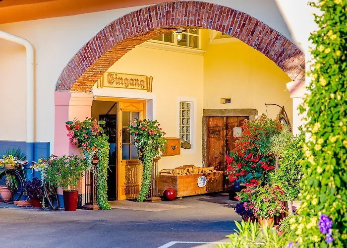 Braeuer - Familie Eibensteiner