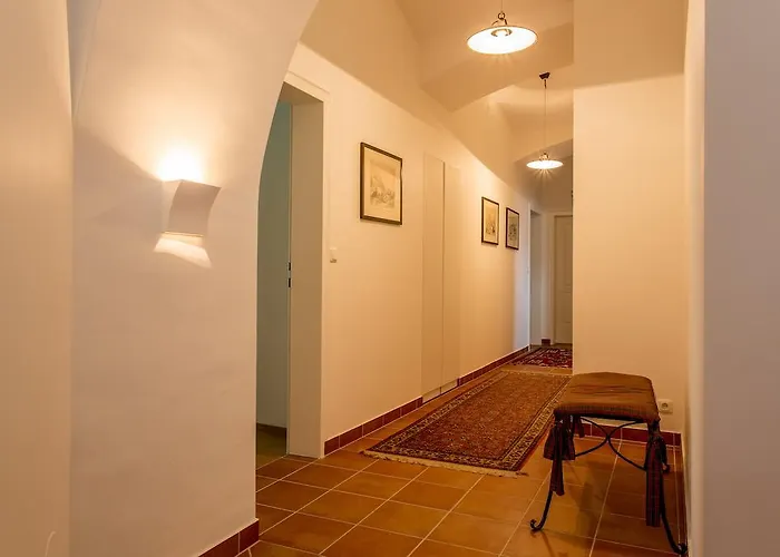 Gasthuis Braeuer - Familie Eibensteiner Weißkirchen in Steiermark