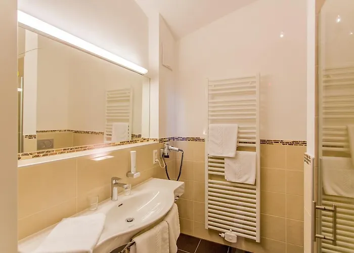 Braeuer - Familie Eibensteiner Weißkirchen in Steiermark